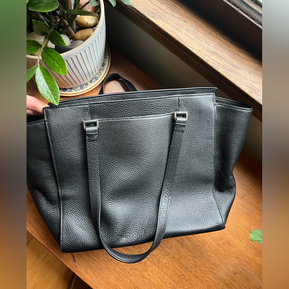 Kate Spade 16”x14” Medium Size Designer Handbag |Black | Great Condition - Picture 6 of 10